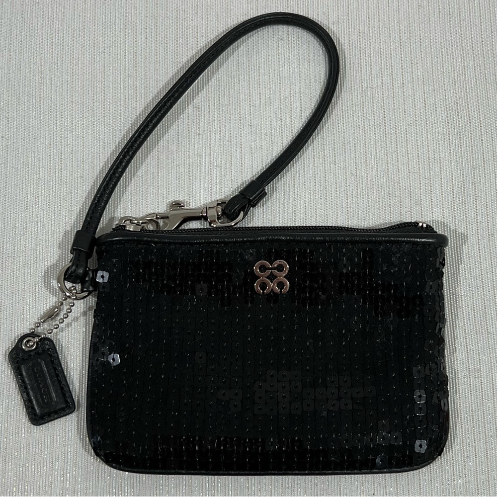 New Coach Black Sequin And Leather Signature Wristlet Bag